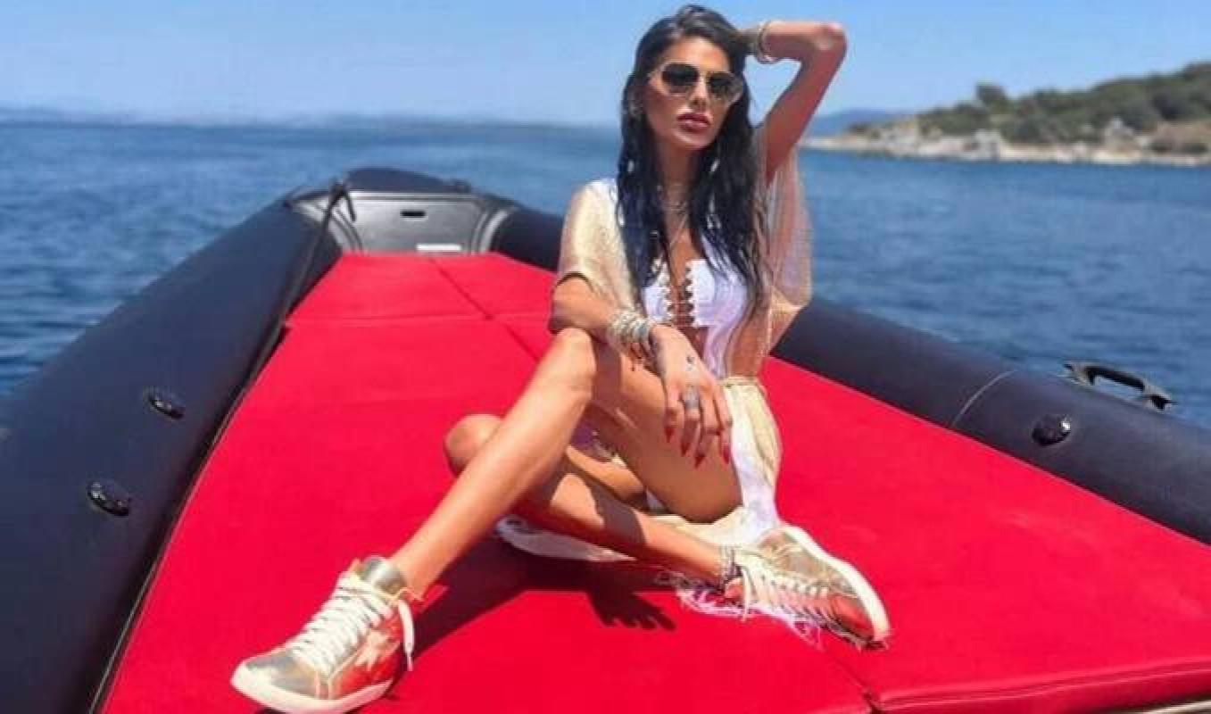Süreyya Yalçın ın 30 milyonluk botu ağır hasar gördü